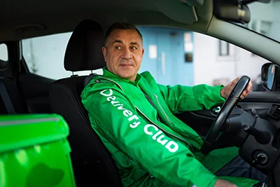Вакансия автокурьера в Delivery Club в Москве